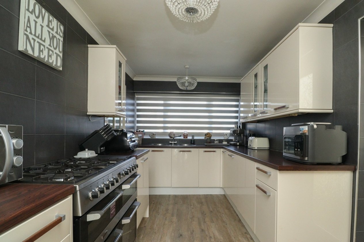 Properties For Sale in Eastchurch Road Cliftonville