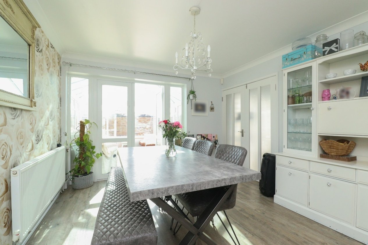 Properties For Sale in Eastchurch Road Cliftonville
