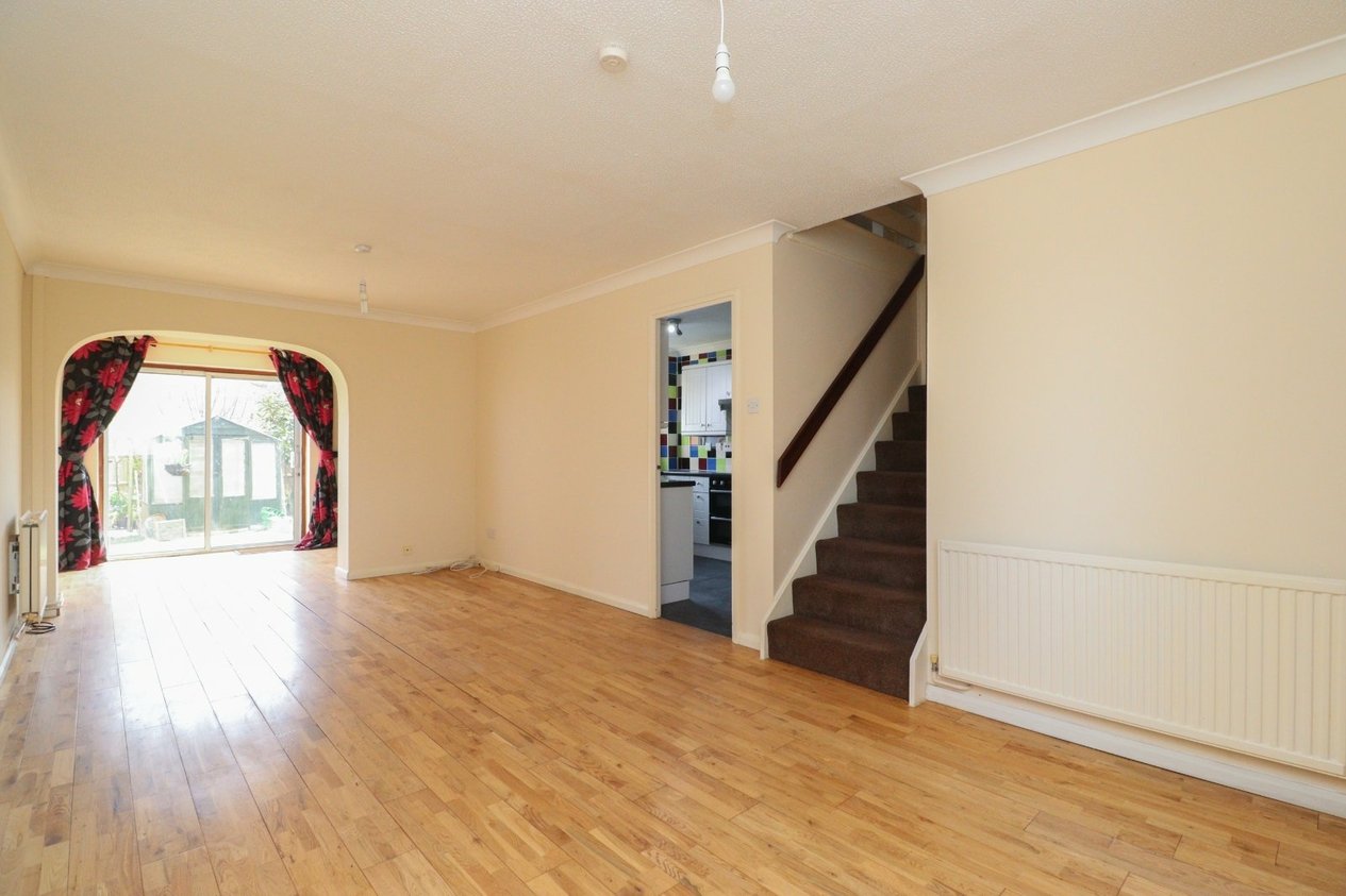 Properties Under Offer in Eastchurch Road Margate
