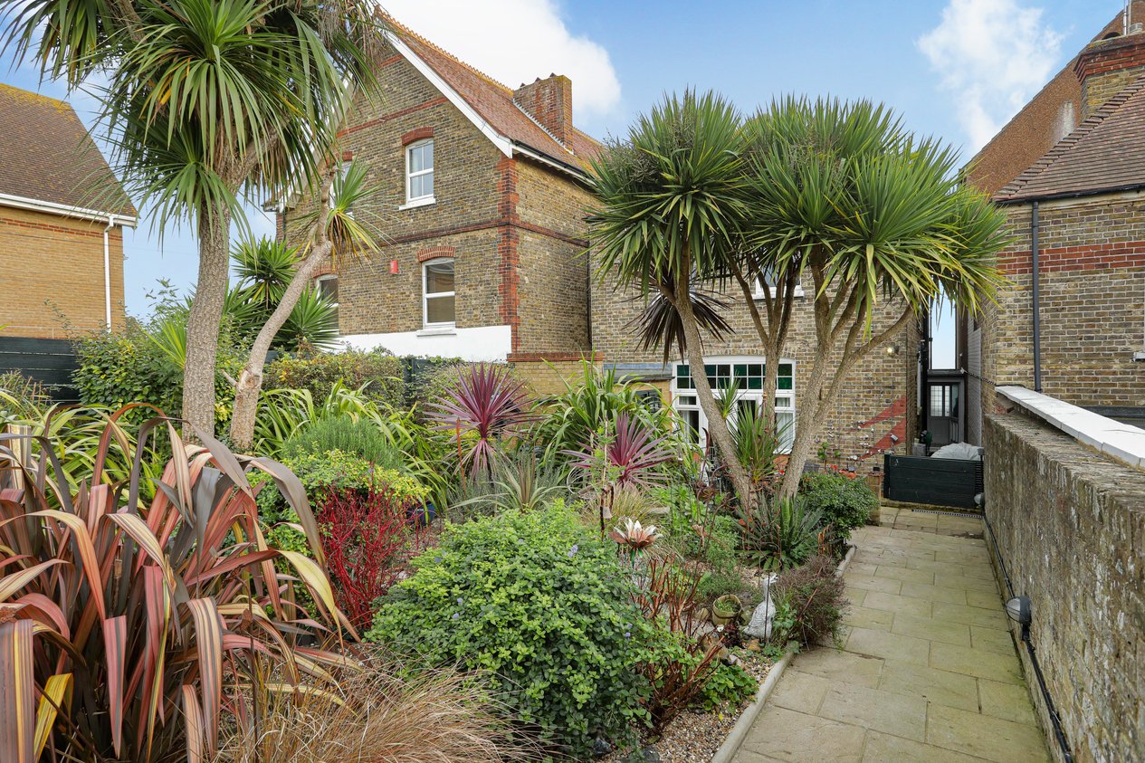 Properties Sold in Eastern Esplanade Broadstairs