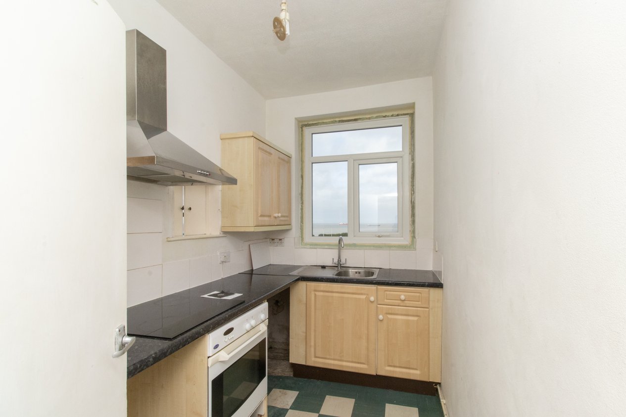 Properties Under Offer in Eastern Esplanade Cliftonville