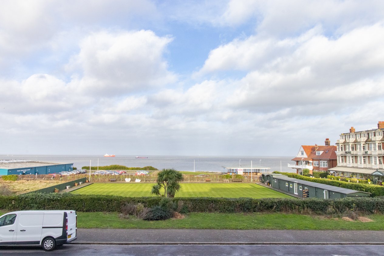 Properties Under Offer in Eastern Esplanade Cliftonville
