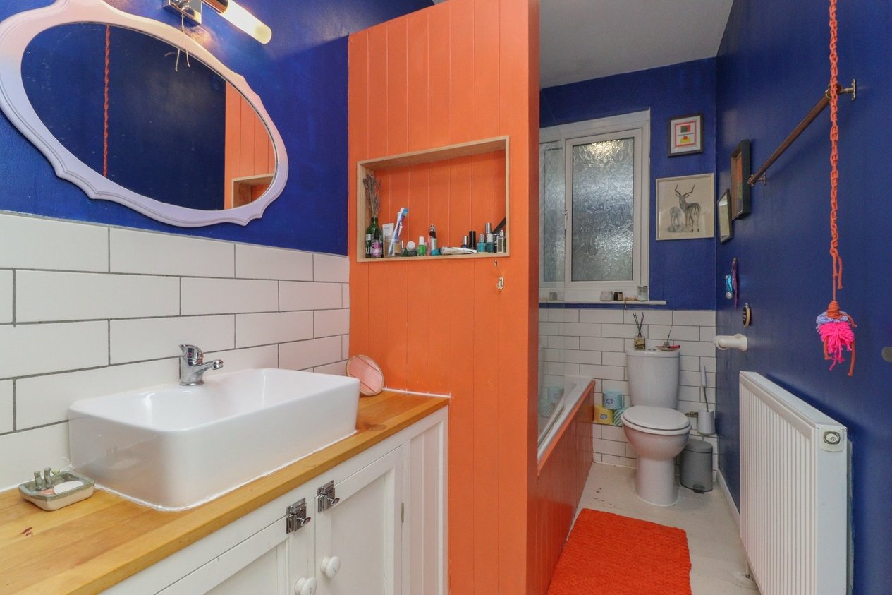 Properties For Sale in Eastern Esplanade Cliftonville