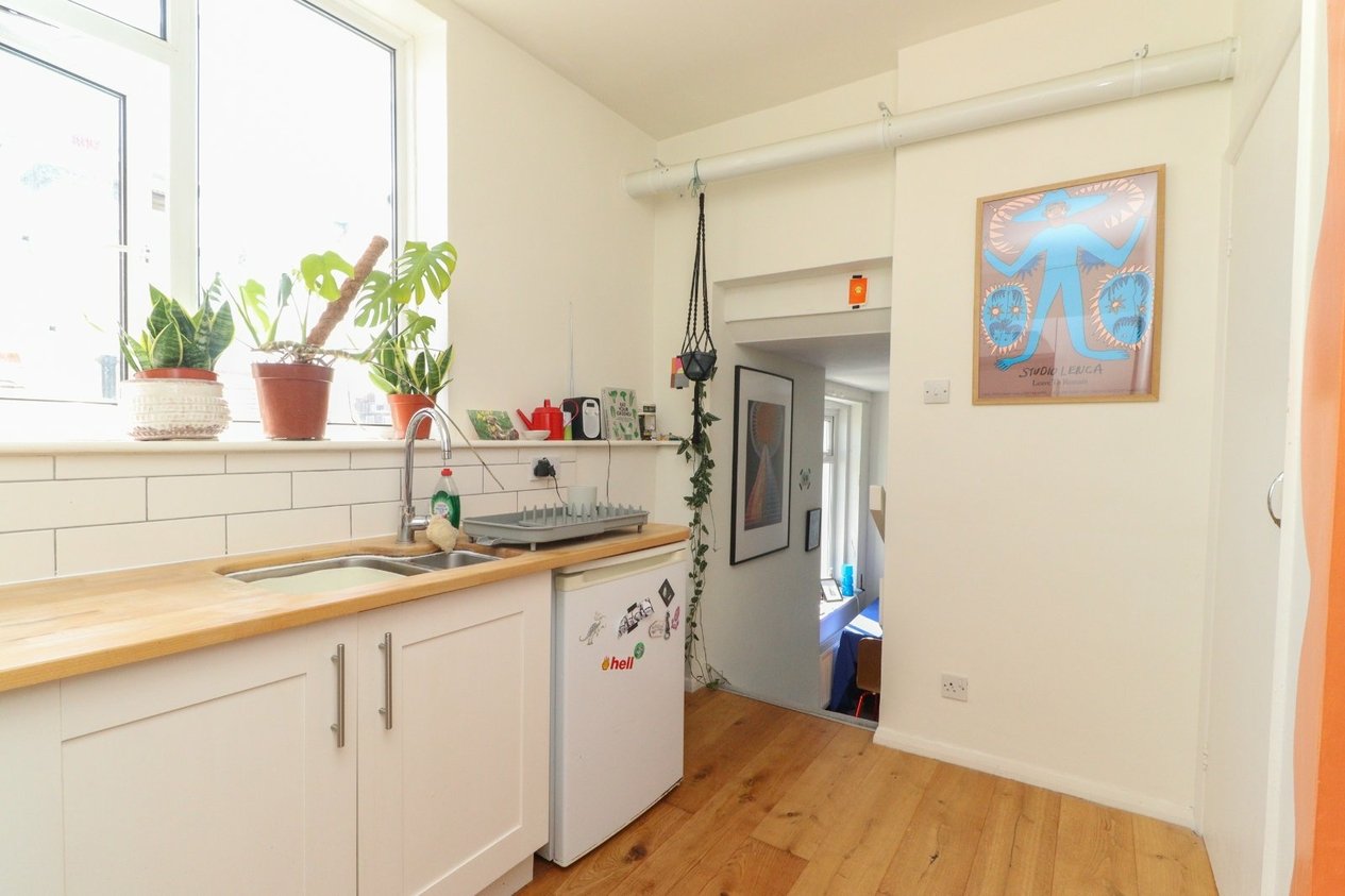 Properties For Sale in Eastern Esplanade Cliftonville