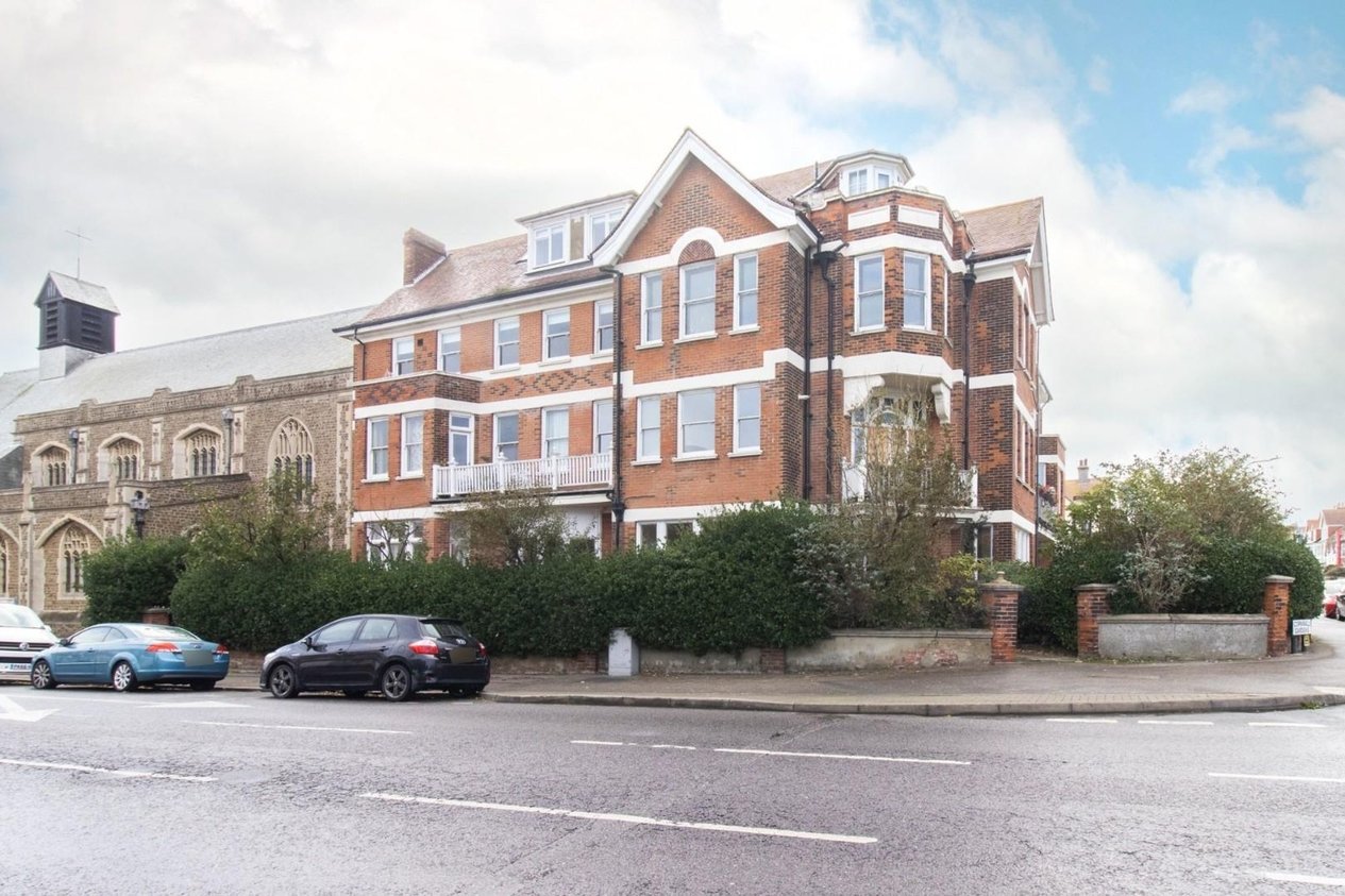 Properties Sold Subject To Contract in Eastern Esplanade  Lynton Court Mansions