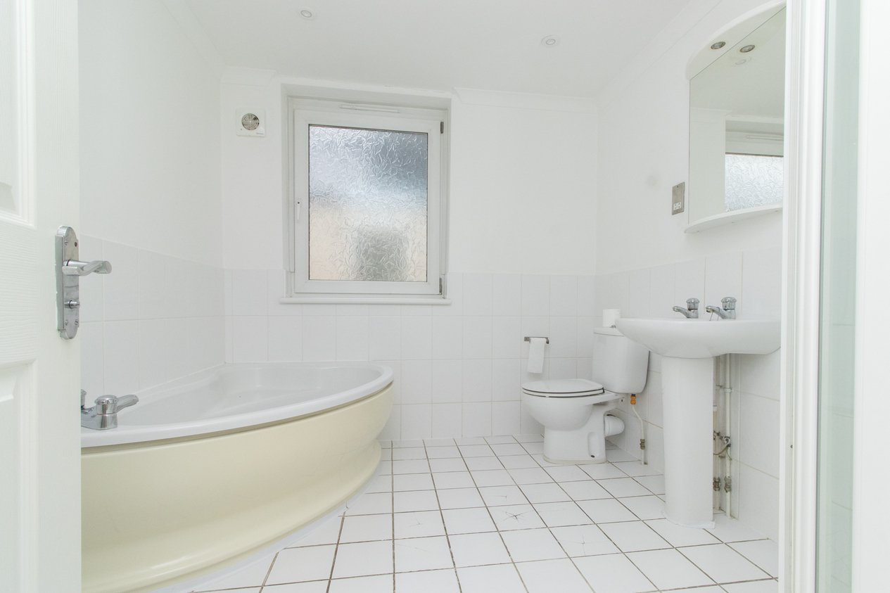 Properties For Sale in Eastern Esplanade Margate