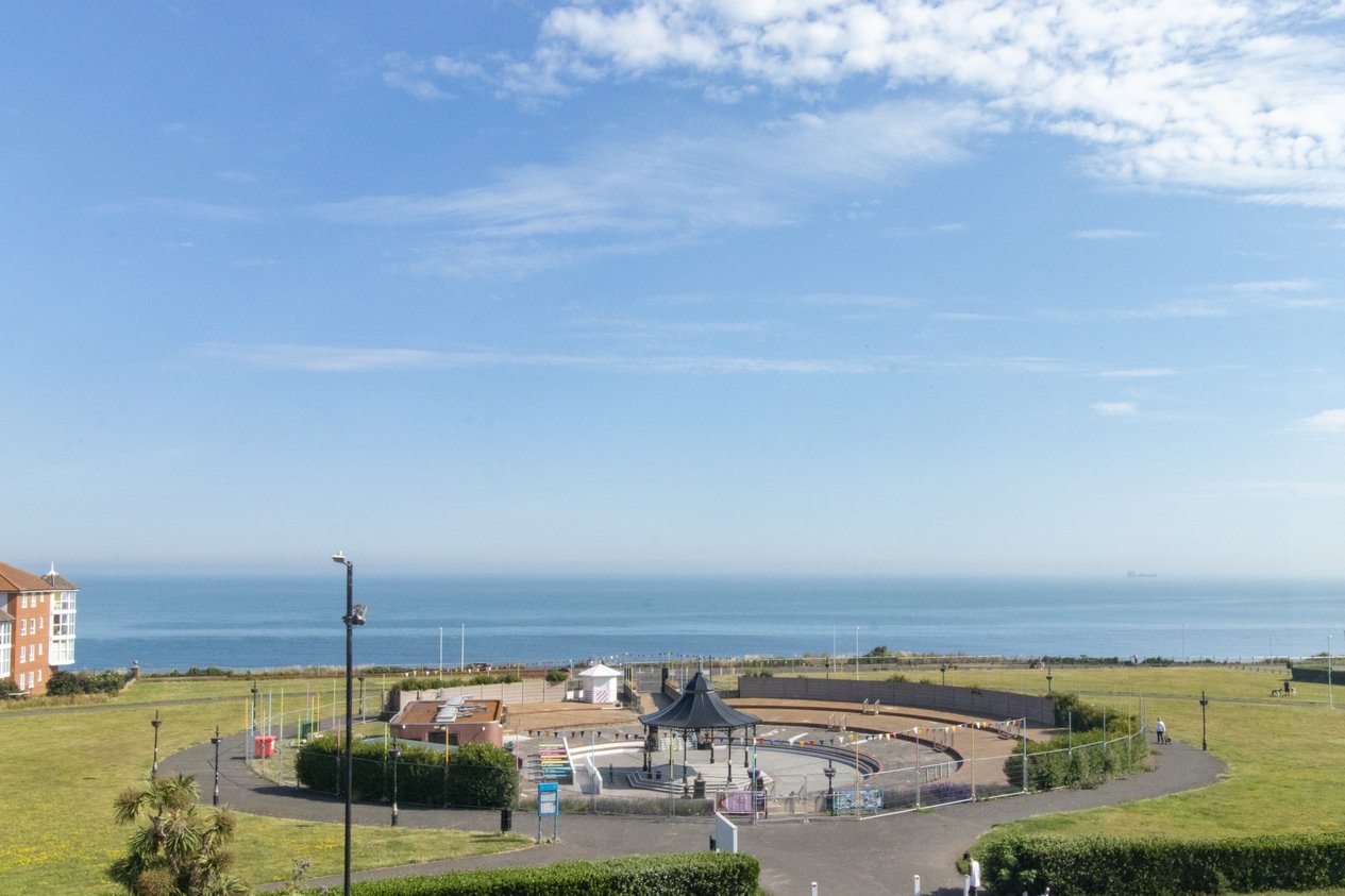 Properties Under Offer in Eastern Esplanade Margate