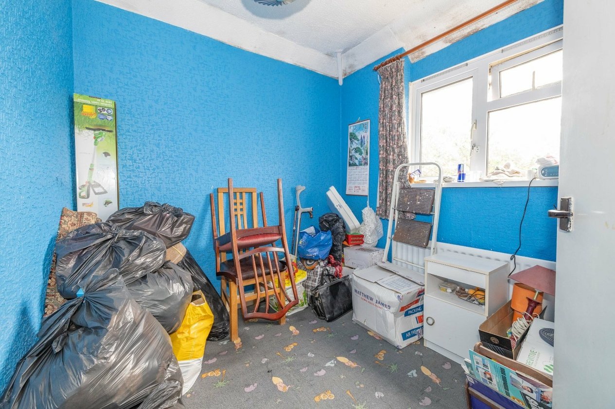 Properties For Sale in Eastern Gardens Willesborough