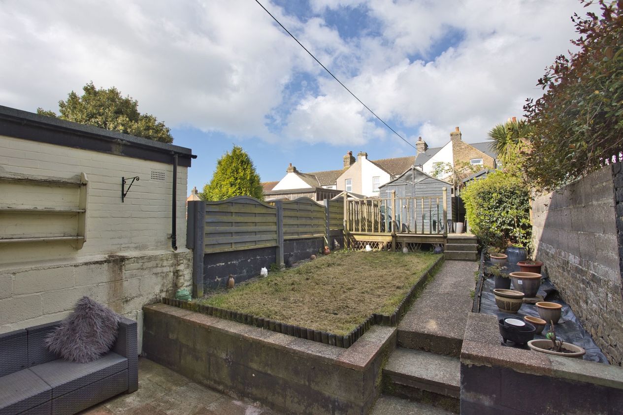 Properties For Sale in Eaton Road  Dover
