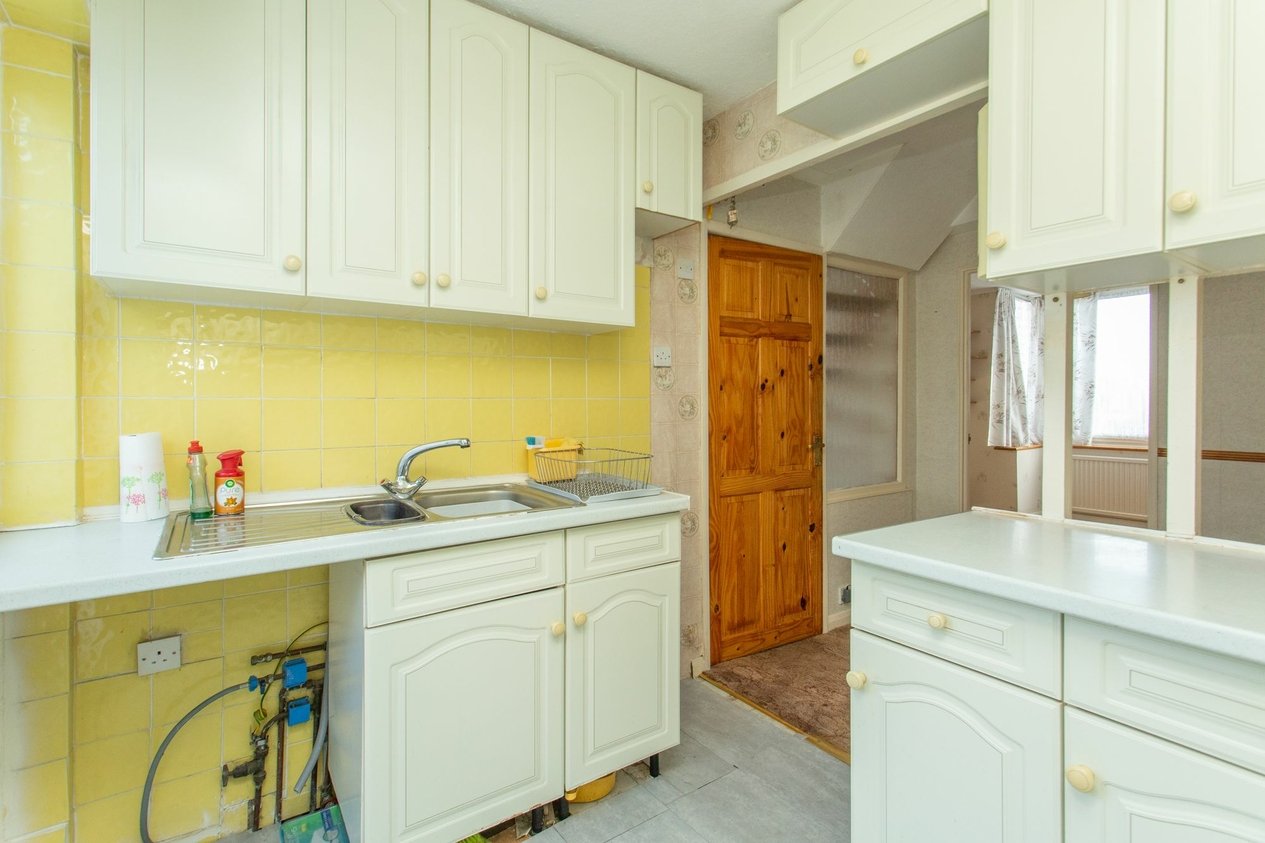 Properties Sold Subject To Contract in Eaves Road  Dover