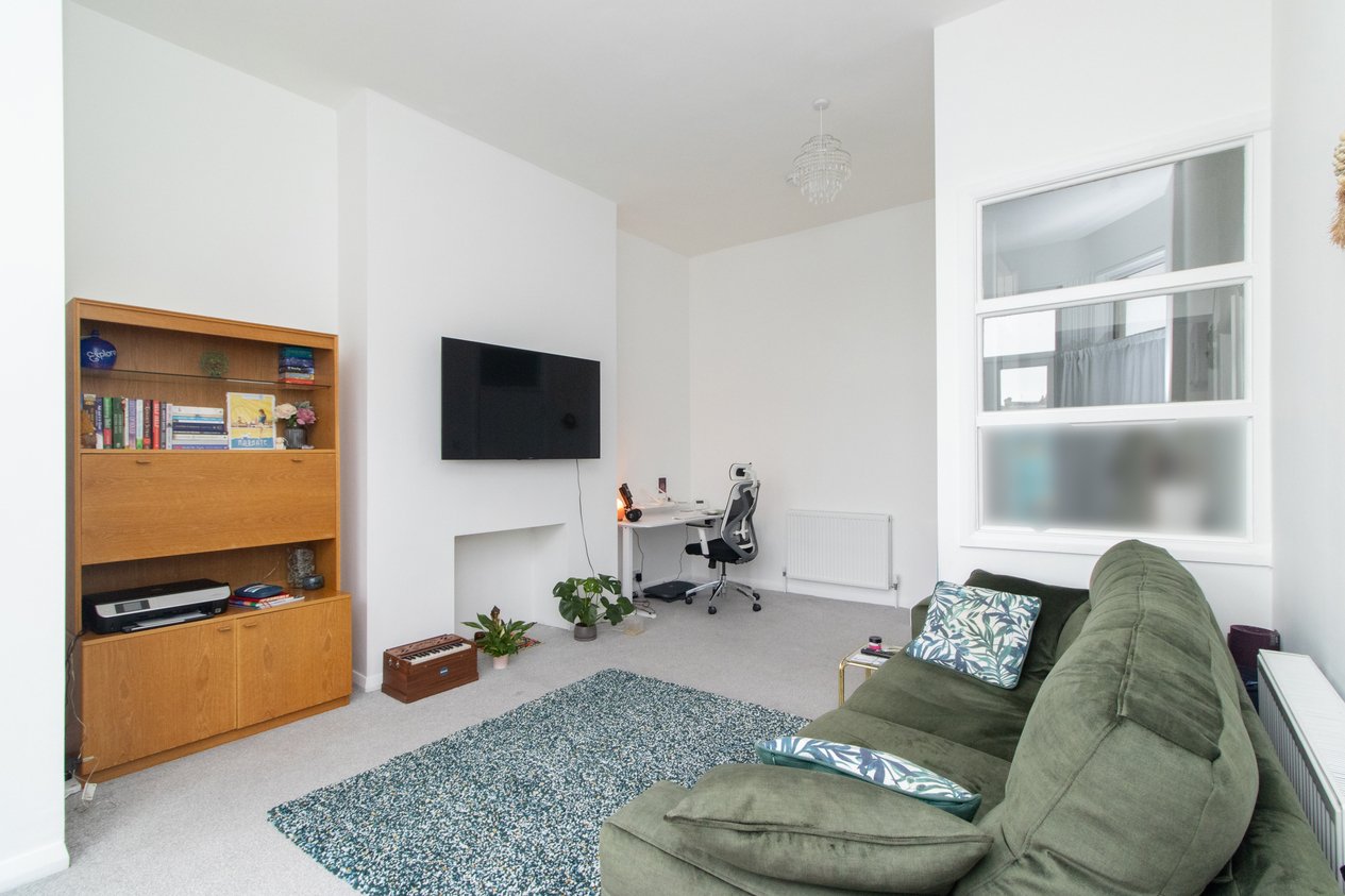 Properties For Sale in Edgar Road Cliftonville