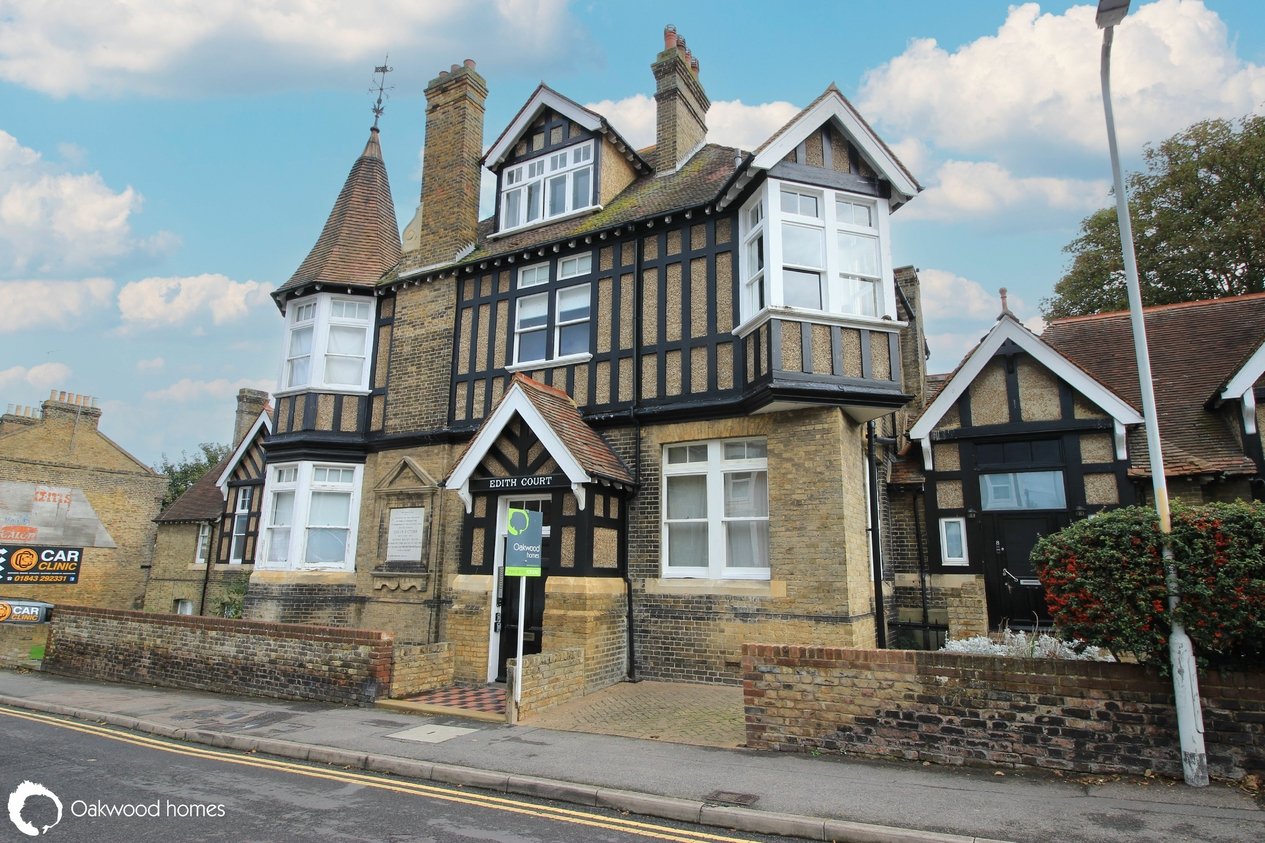 Properties For Sale in Edith Court Victoria Road