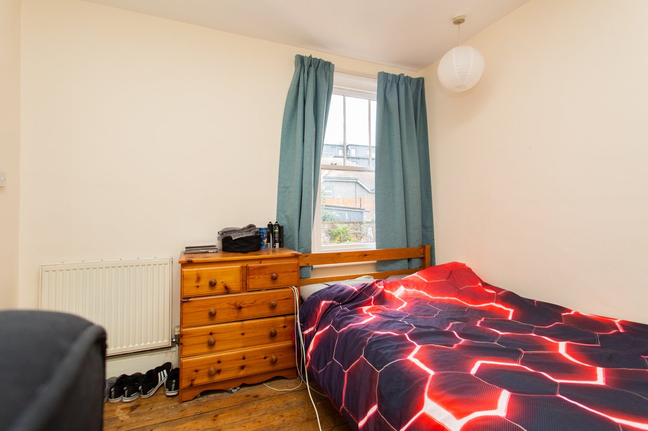 Properties Under Offer in Edward Road Canterbury