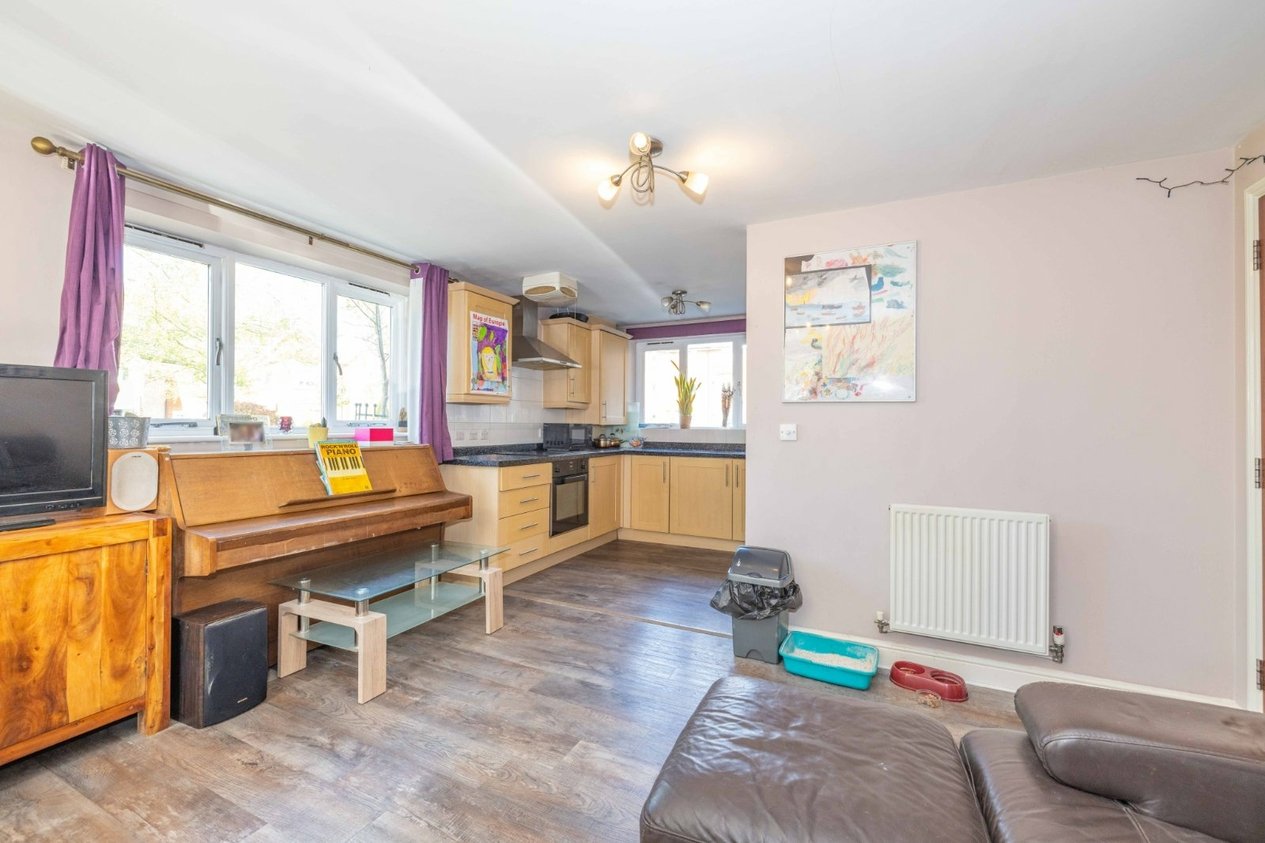 Properties For Sale in Edward Vinson Drive Faversham
