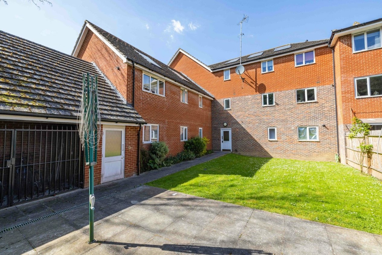 Properties For Sale in Edward Vinson Drive Faversham