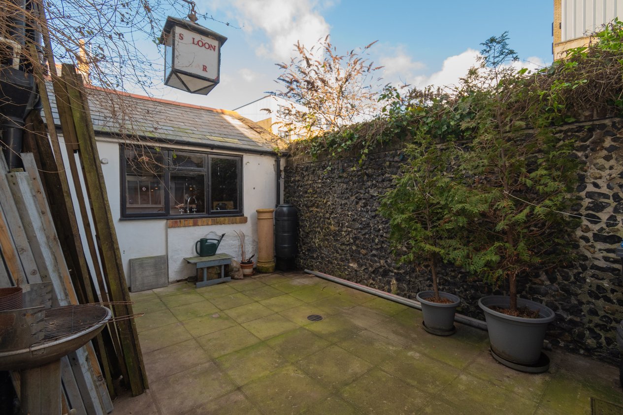 Properties For Sale in Effingham Street Ramsgate