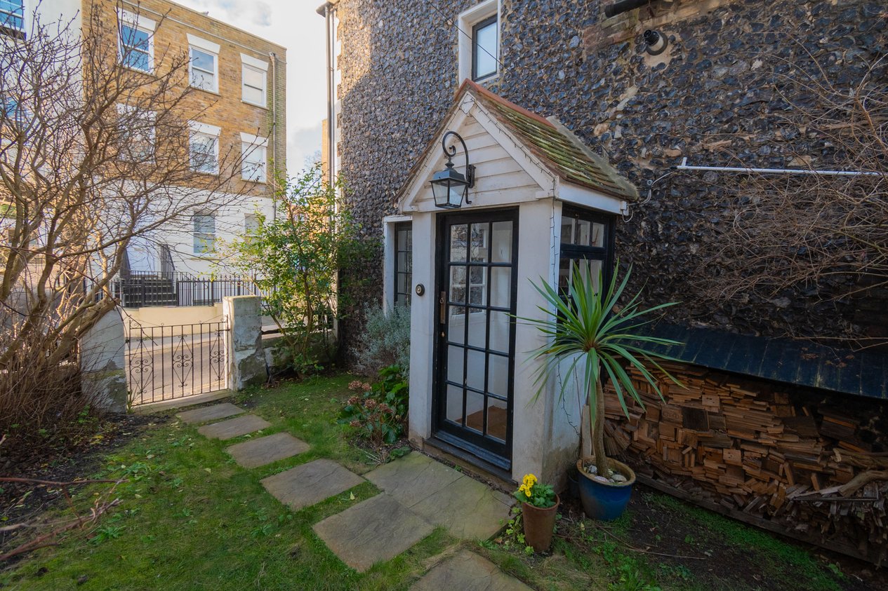 Properties For Sale in Effingham Street Ramsgate