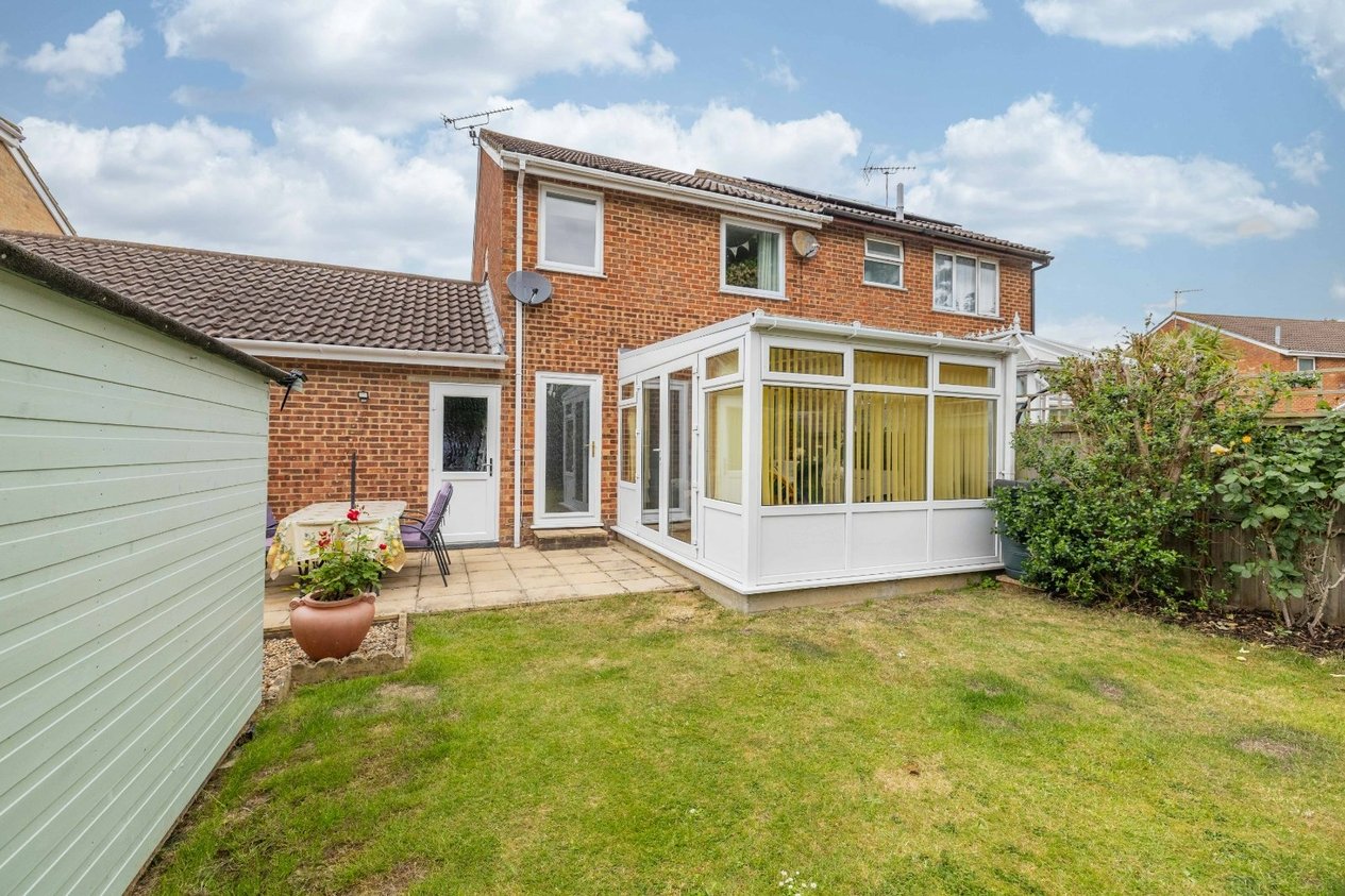 Properties For Sale in Eggringe Ashford