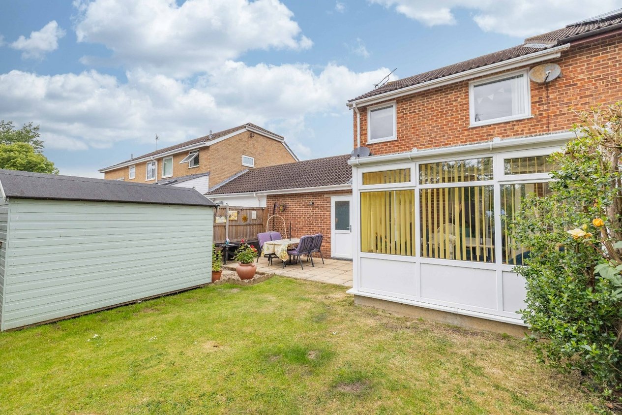 Properties For Sale in Eggringe Ashford