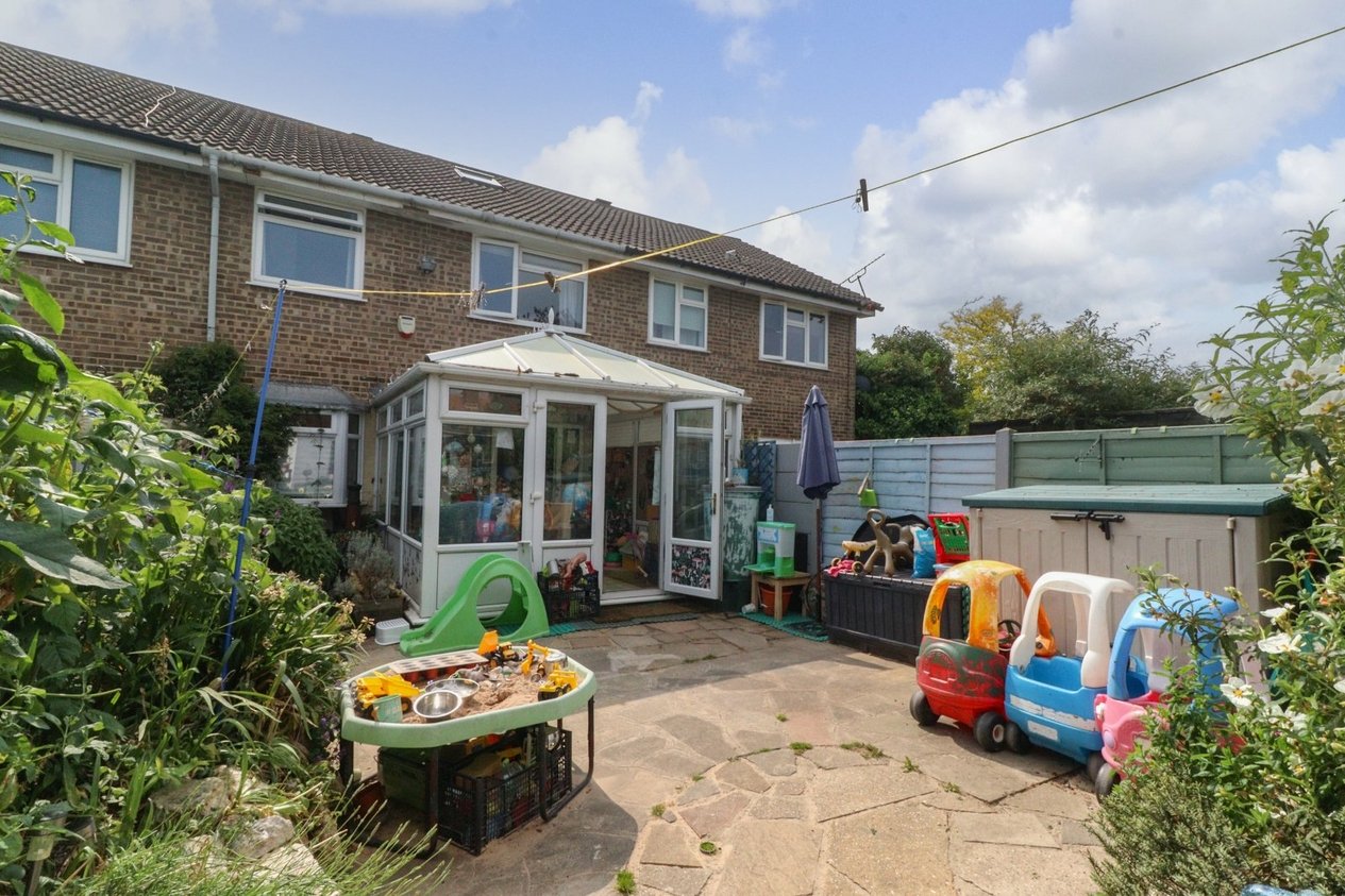 Properties Under Offer in Elfrida Close Margate