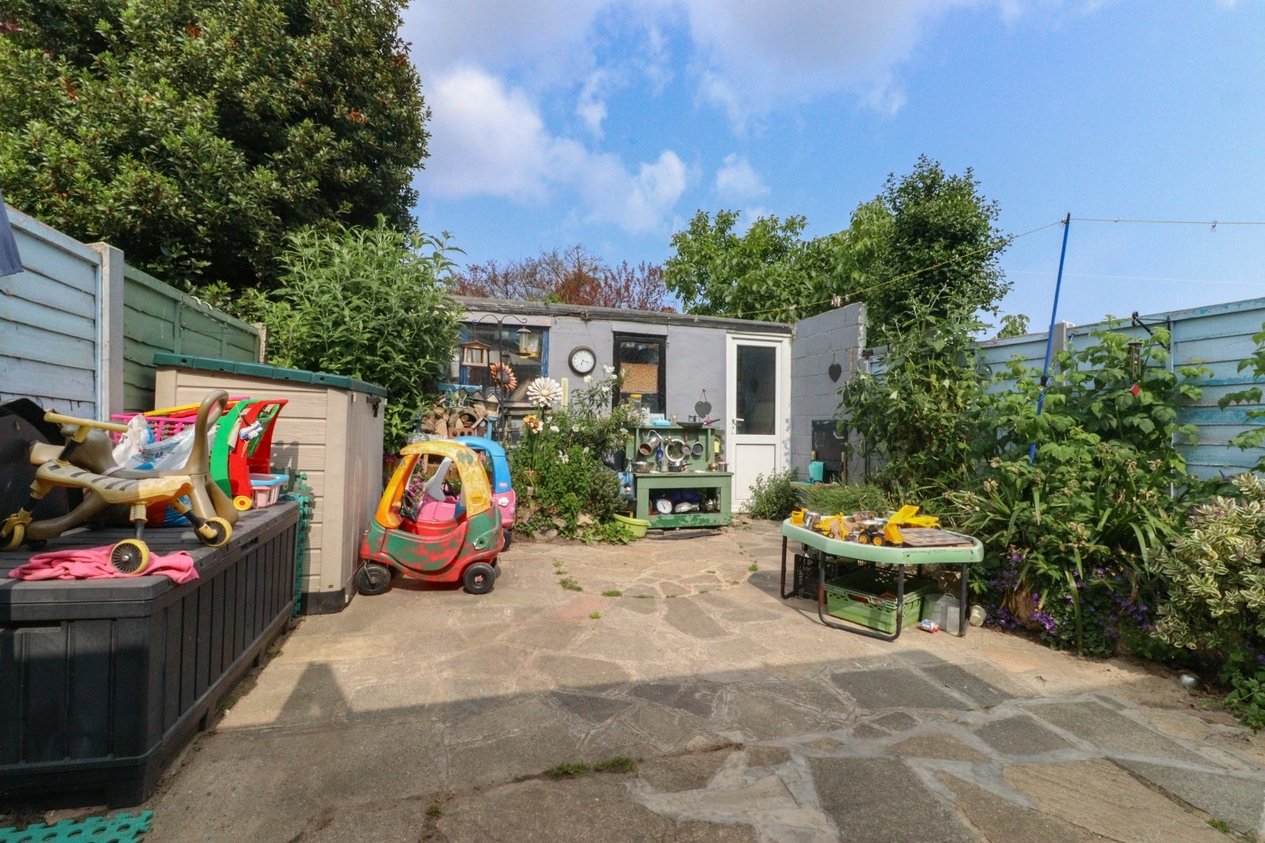 Properties Under Offer in Elfrida Close Margate