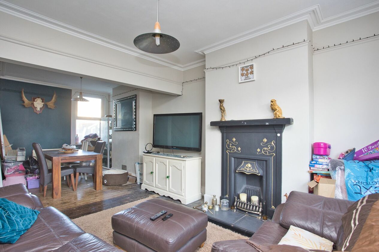 Properties Sold Subject To Contract in Elms Vale Road  Dover
