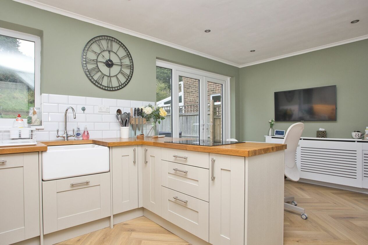 Properties For Sale in Enbrook Valley  Folkestone