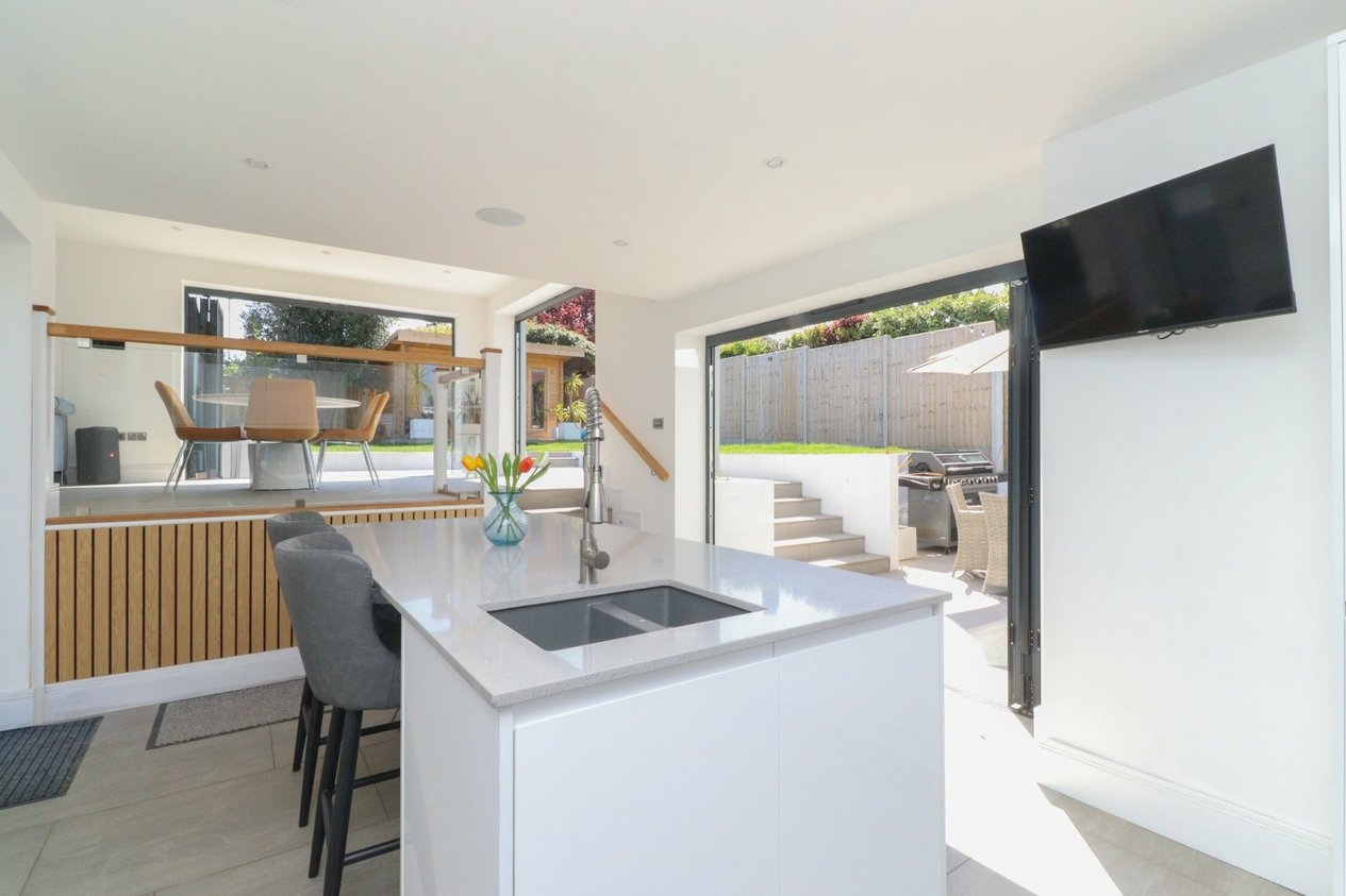Properties For Sale in Epple Bay Avenue Birchington