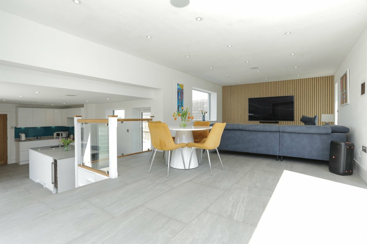 Properties For Sale in Epple Bay Avenue Birchington