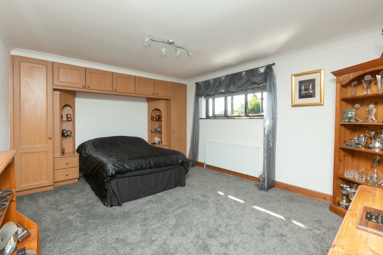 Properties Under Offer in Epple Bay Avenue Birchington