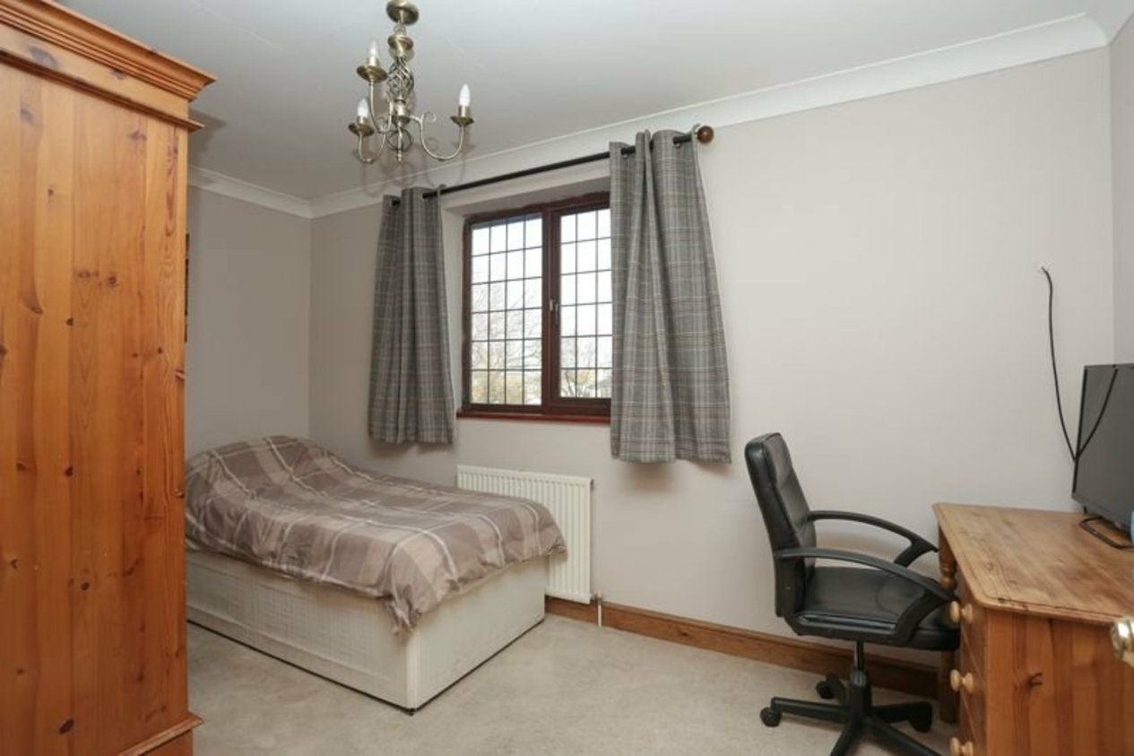 Properties Under Offer in Epple Bay Avenue Birchington