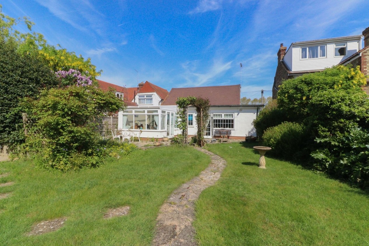 Properties Under Offer in Epple Bay Road Birchington