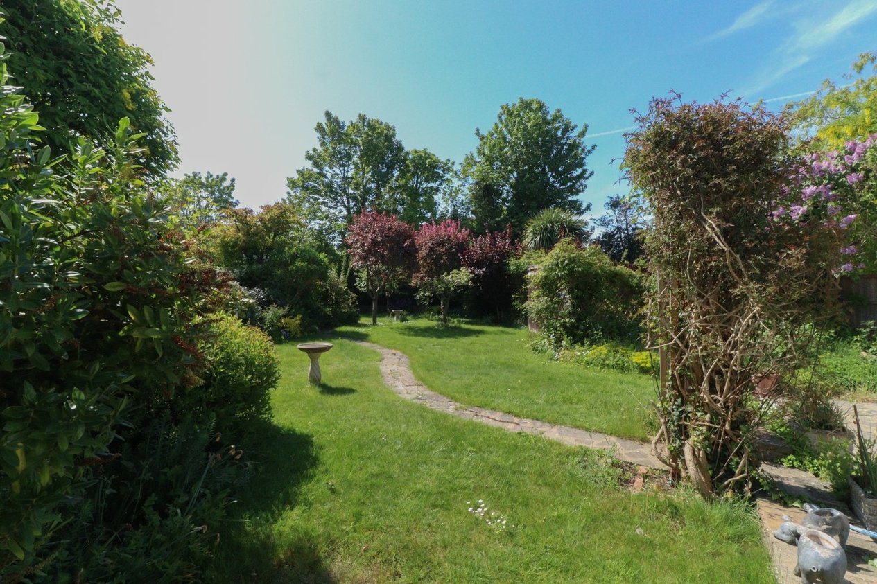 Properties Under Offer in Epple Bay Road Birchington