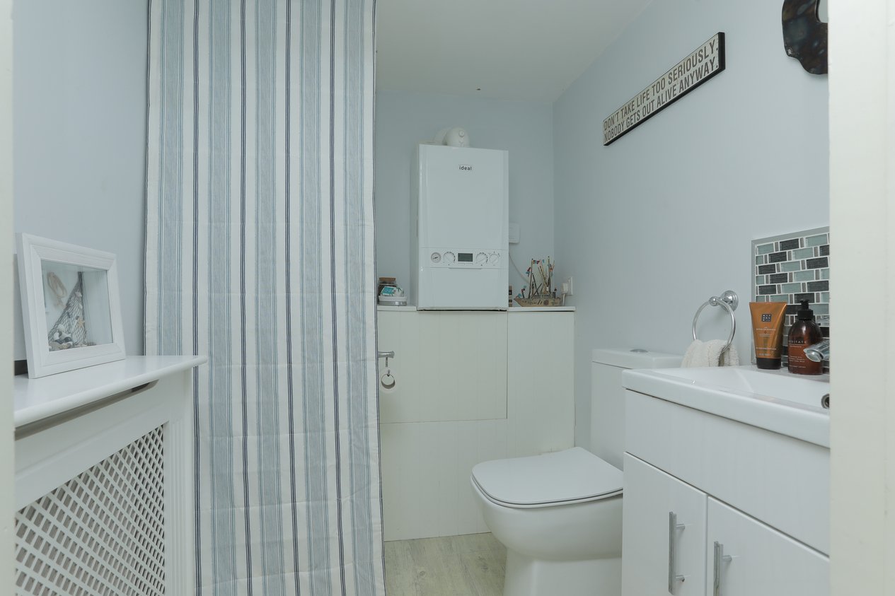 Properties Under Offer in Epple Bay Road Birchington