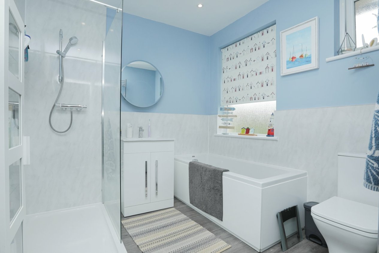 Properties For Sale in Epple Bay Road Birchington