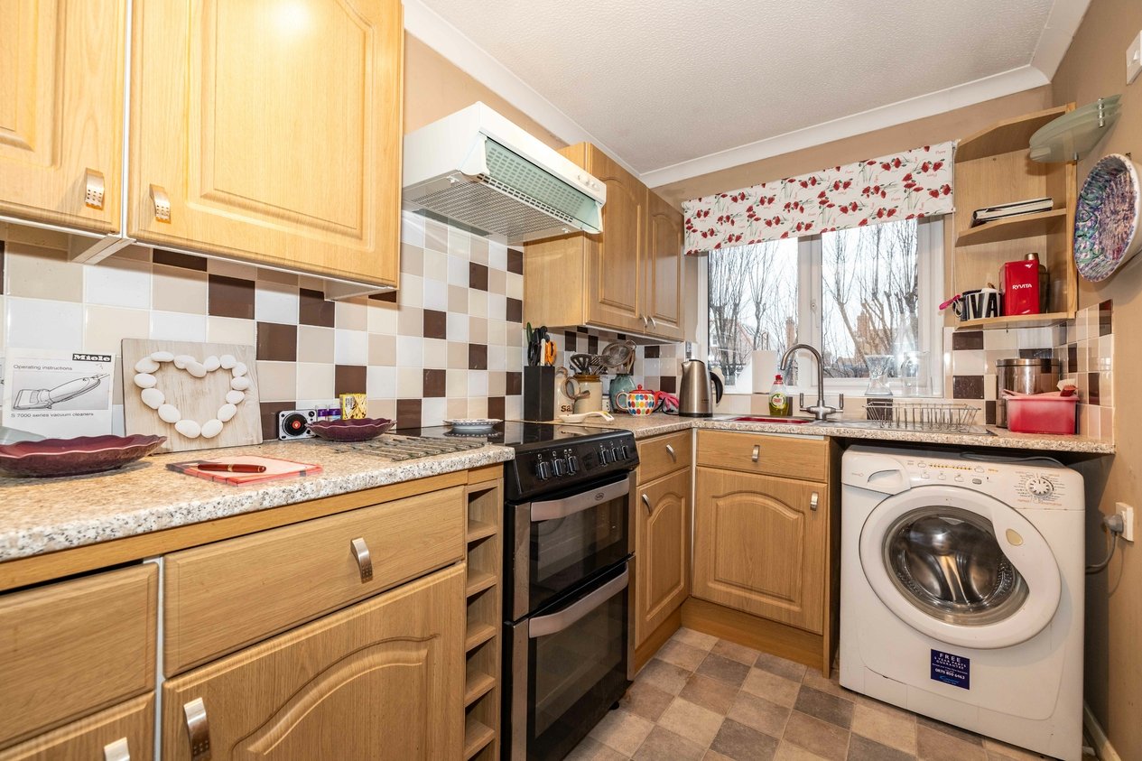 Properties Under Offer in Ersham Road Canterbury