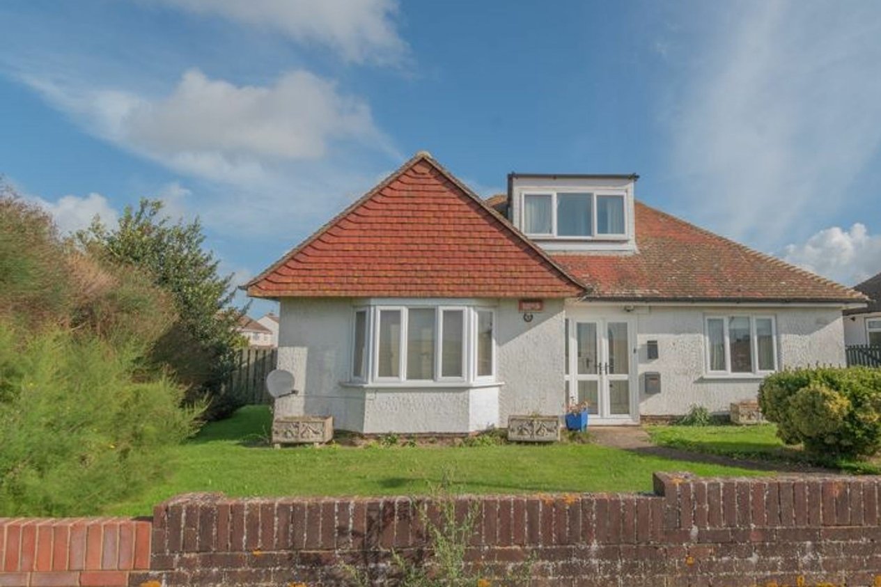 Properties For Sale in Essex Gardens  Birchington