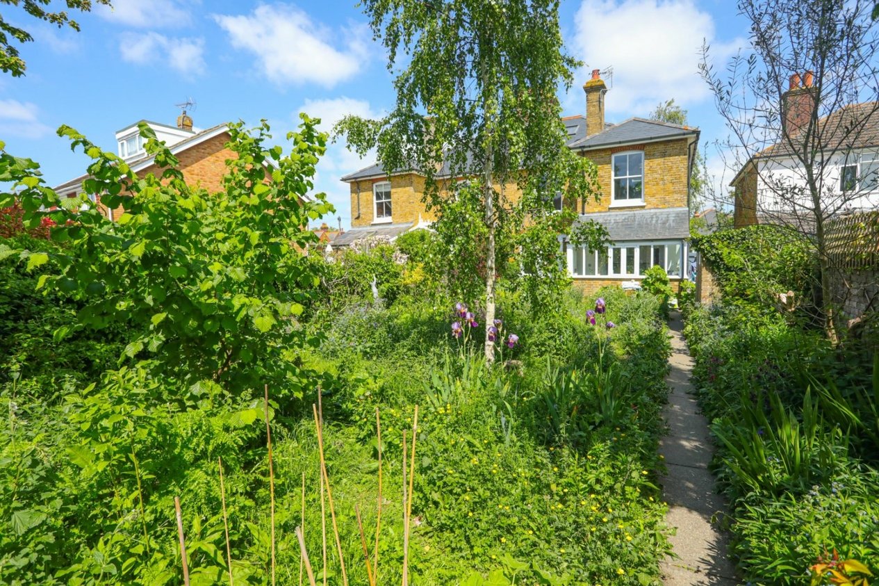 Properties For Sale in Ethelbert Road Faversham
