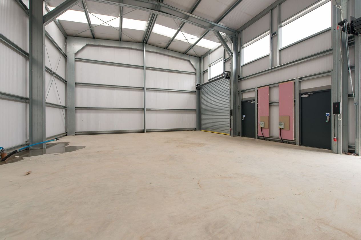 Properties To Let in Evelyn Way  Manston Business Park