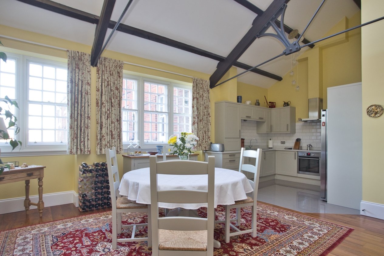 Properties Under Offer in Eversley Park Folkestone