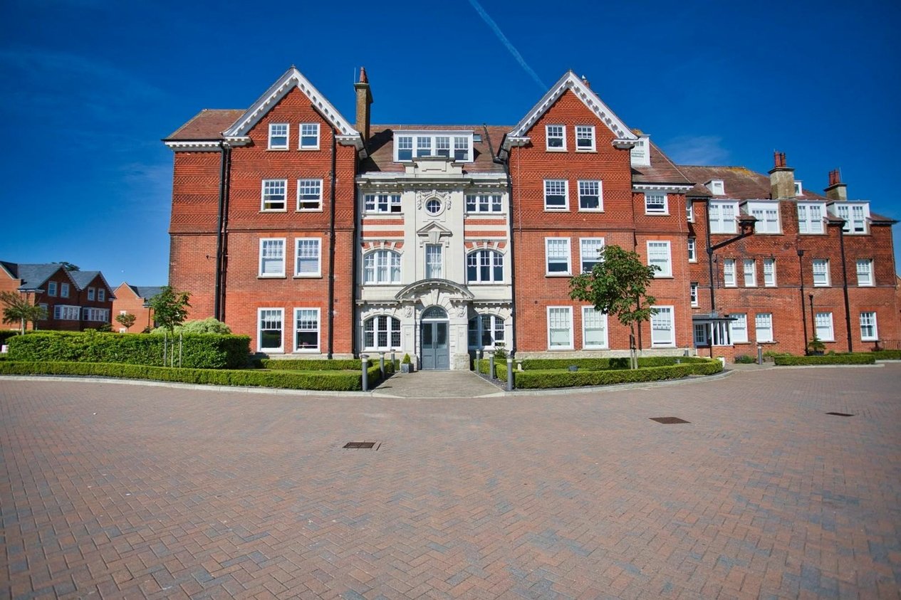 Properties For Sale in Eversley Park  Folkestone