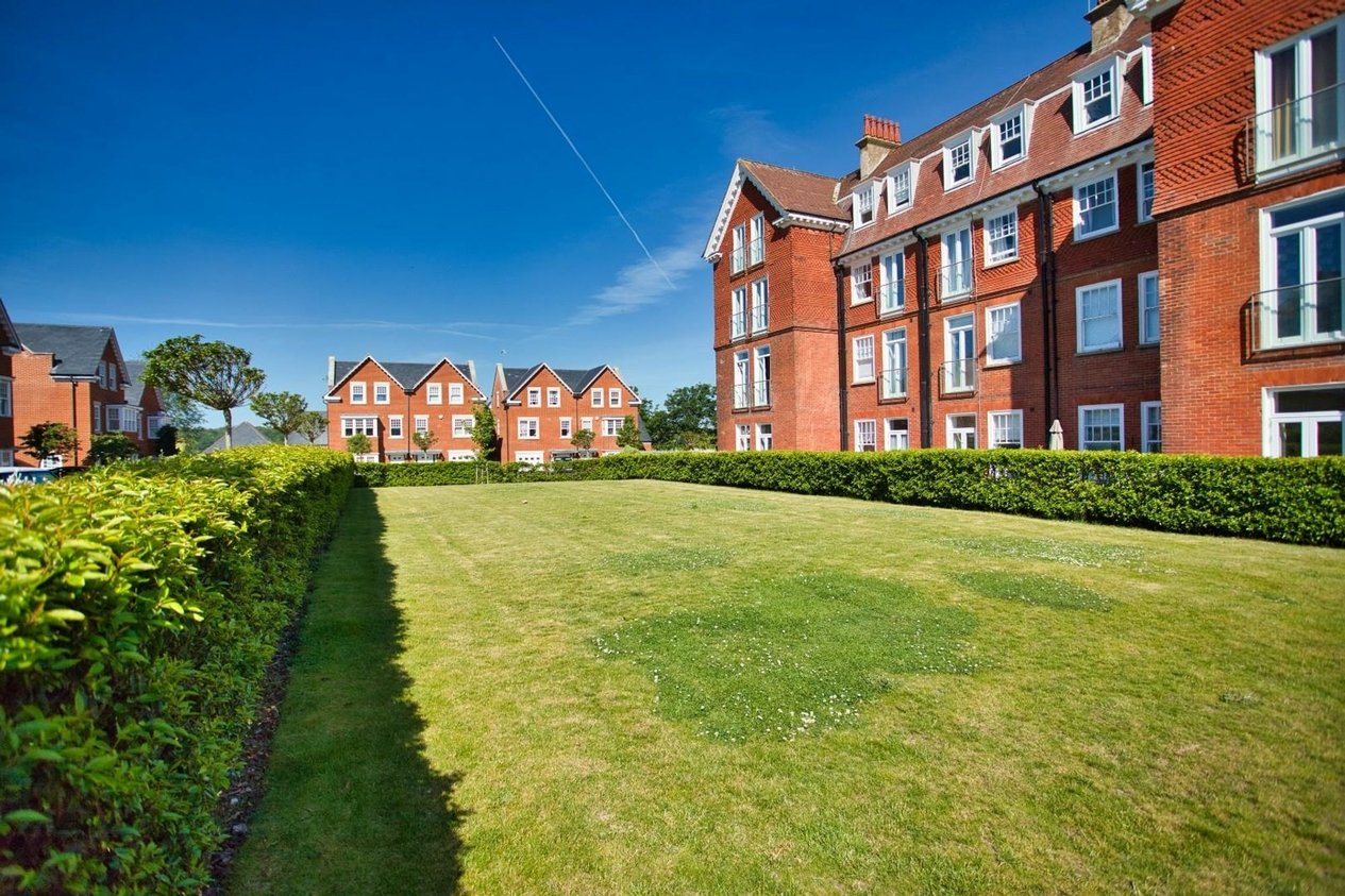 Properties For Sale in Eversley Park  Folkestone