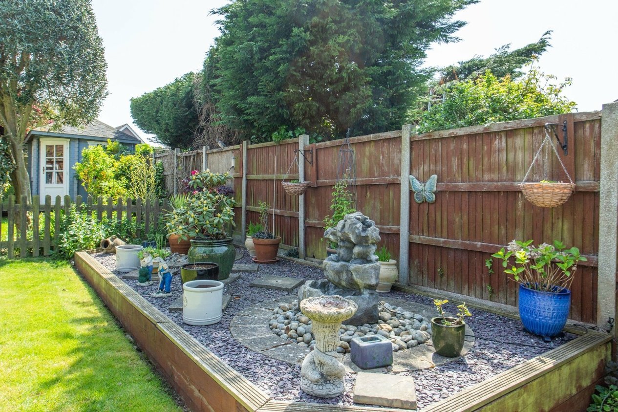 Properties Under Offer in Fairfax Drive Herne Bay