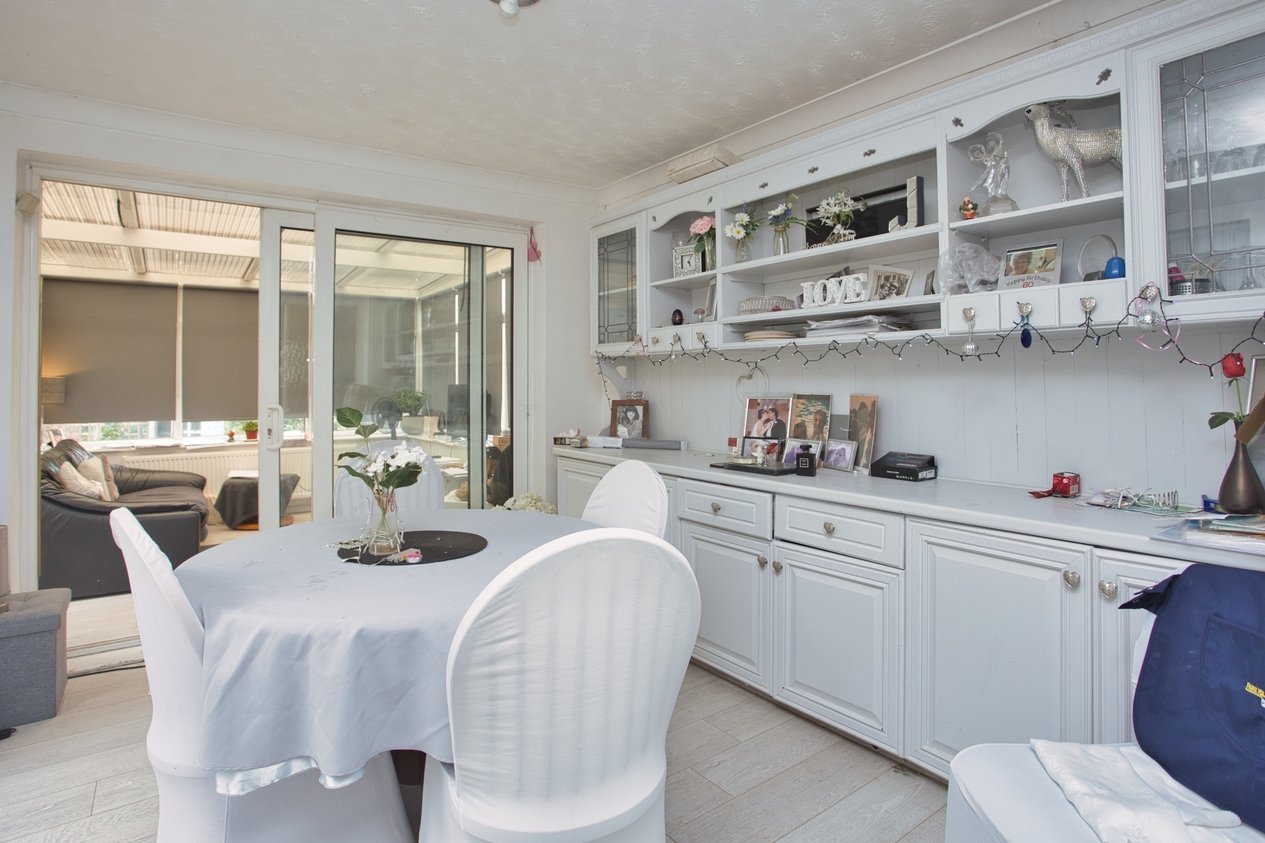 Properties Under Offer in Fairway Avenue Folkestone