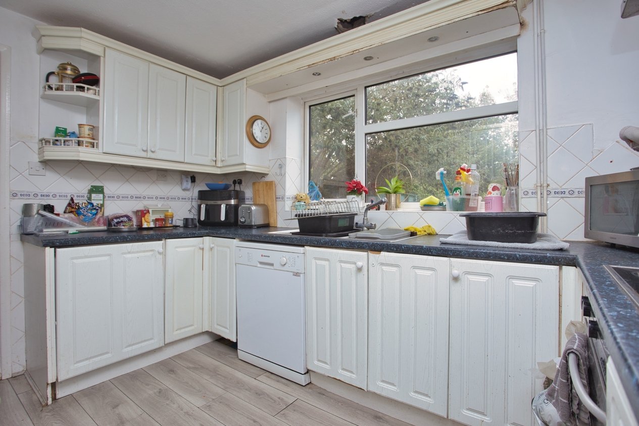 Properties Under Offer in Fairway Avenue Folkestone