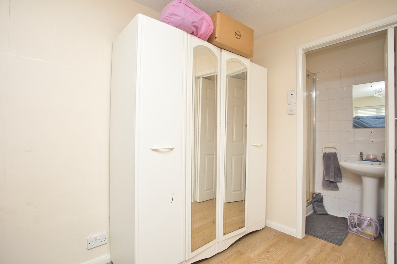 Properties Under Offer in Fairway Avenue Folkestone