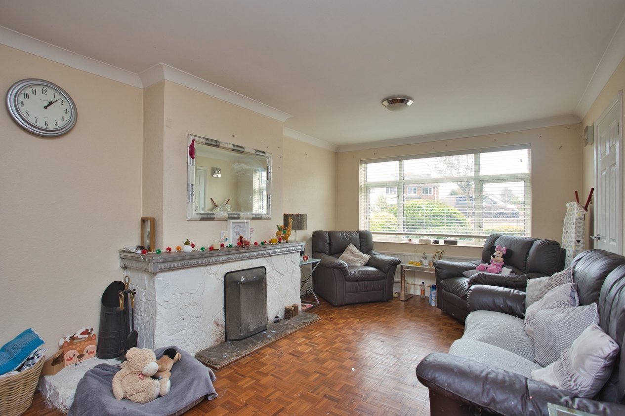Properties Under Offer in Fairway Avenue Folkestone