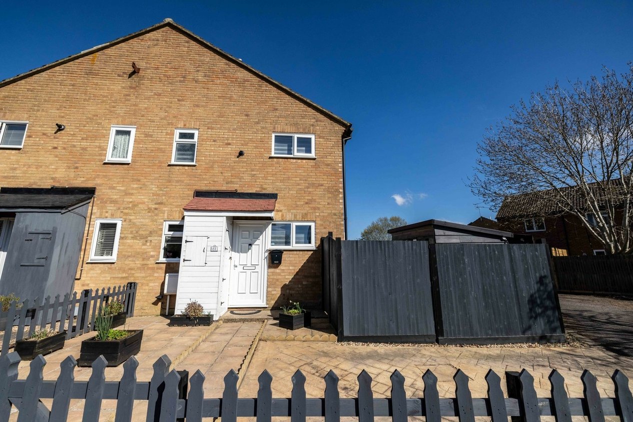 Properties For Sale in Falcon Way  Ashford