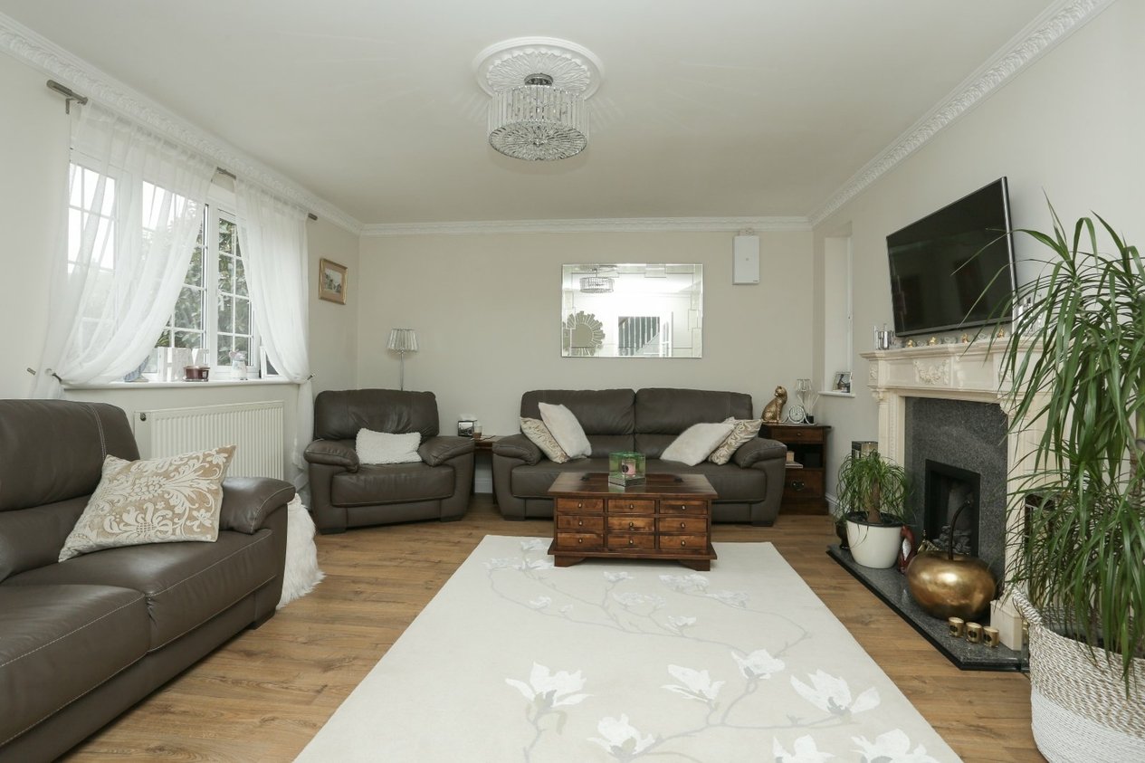 Properties For Sale in Farm Road Ramsgate