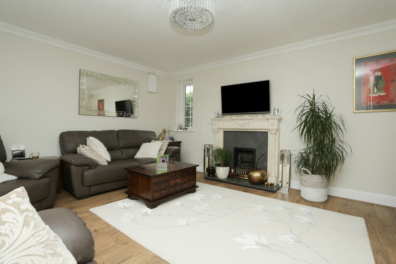 Properties For Sale in Farm Road Ramsgate